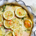 Ugnsbakad lax med citronskivor