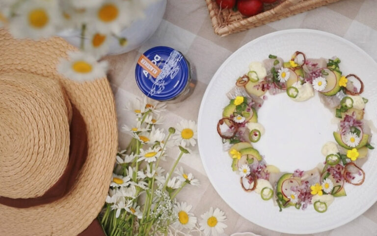 Sillkrans med jalapeños och limemajonnäs